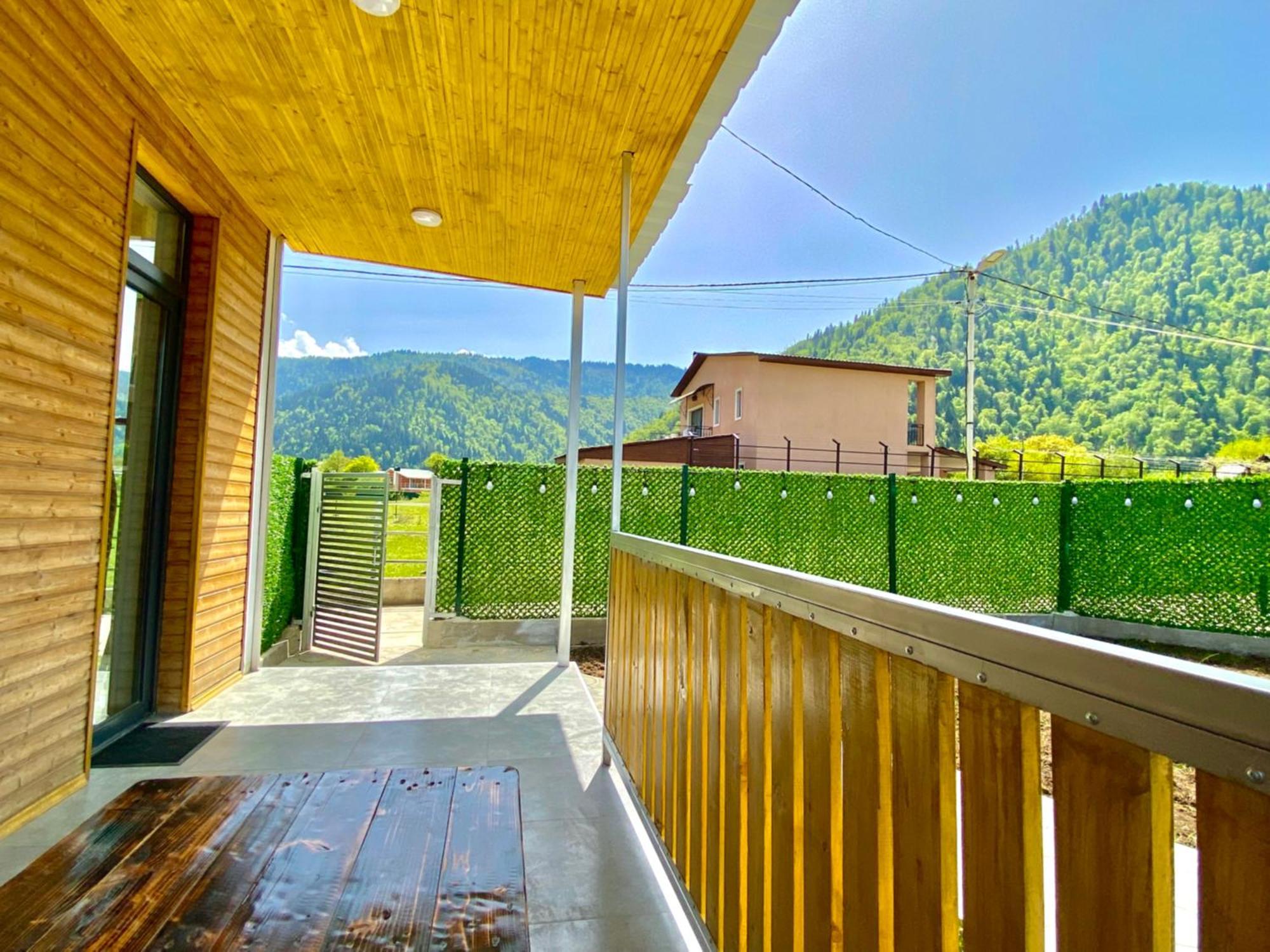 Cottage Marta Sadgeri Боржомі Екстер'єр фото