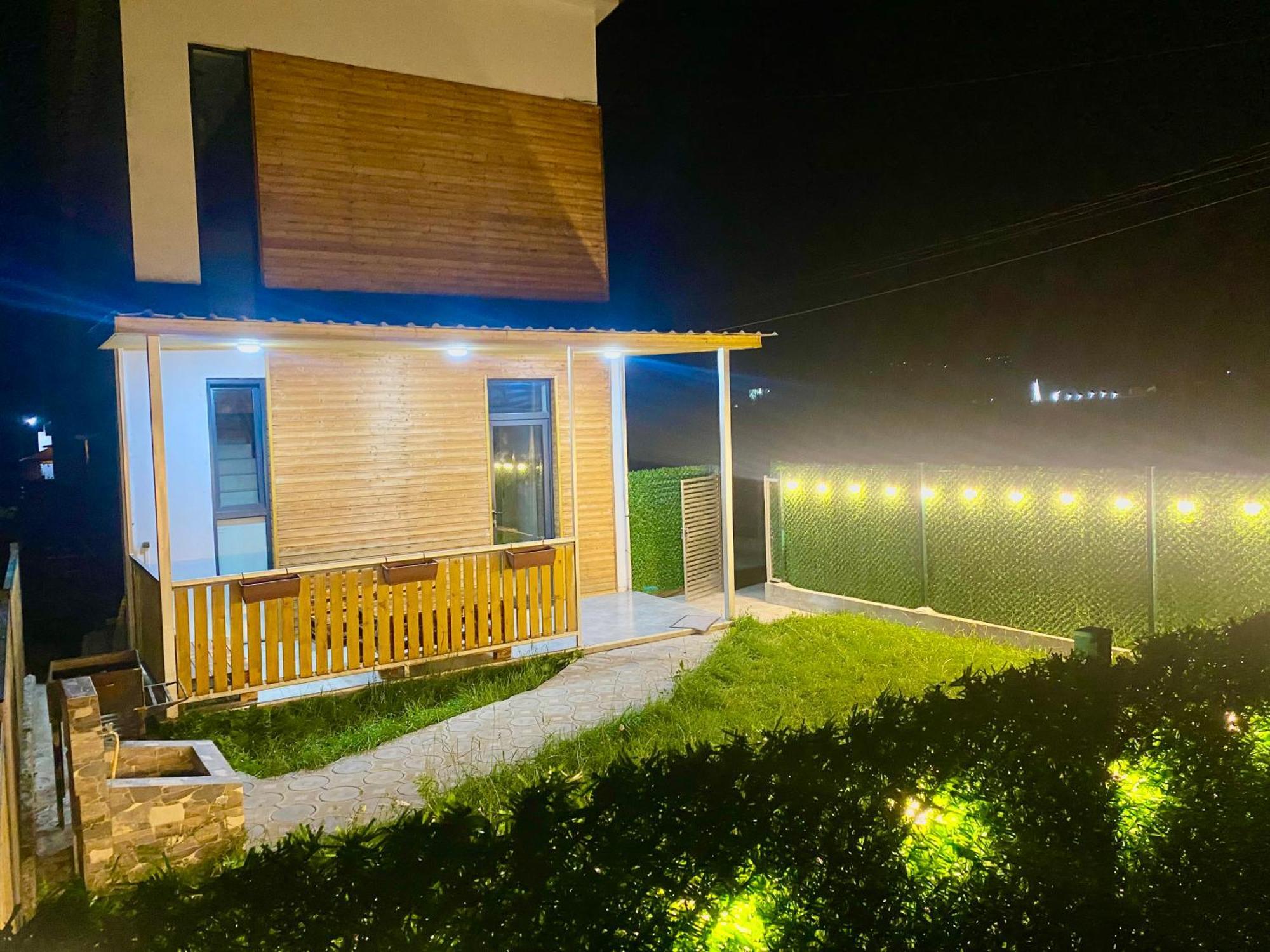 Cottage Marta Sadgeri Боржомі Екстер'єр фото